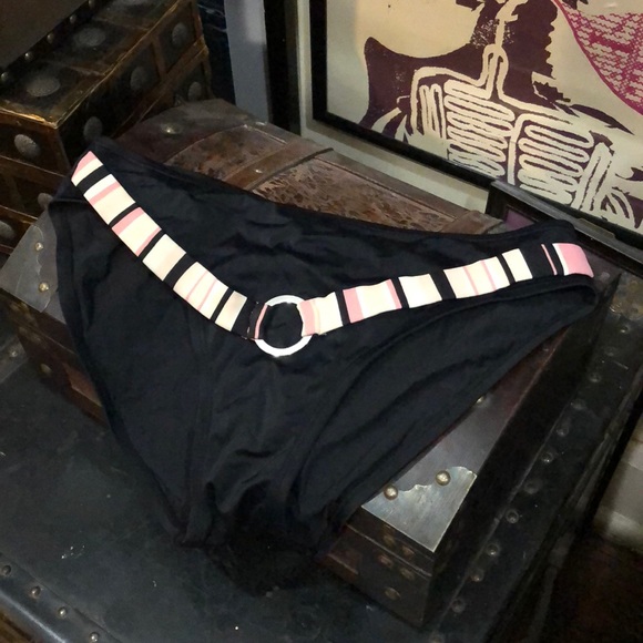 Striped 2 Piece Swimsuit - Picture 4 of 4